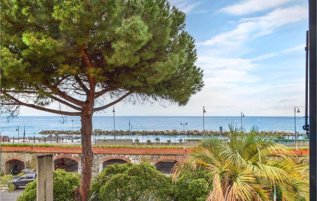 Nice Apartment In Moneglia With House Sea View Ngoại thất bức ảnh